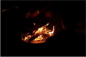WAENの夜の焚き火